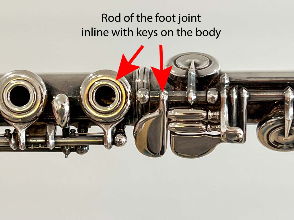 Footjoint and body alignment on the flute